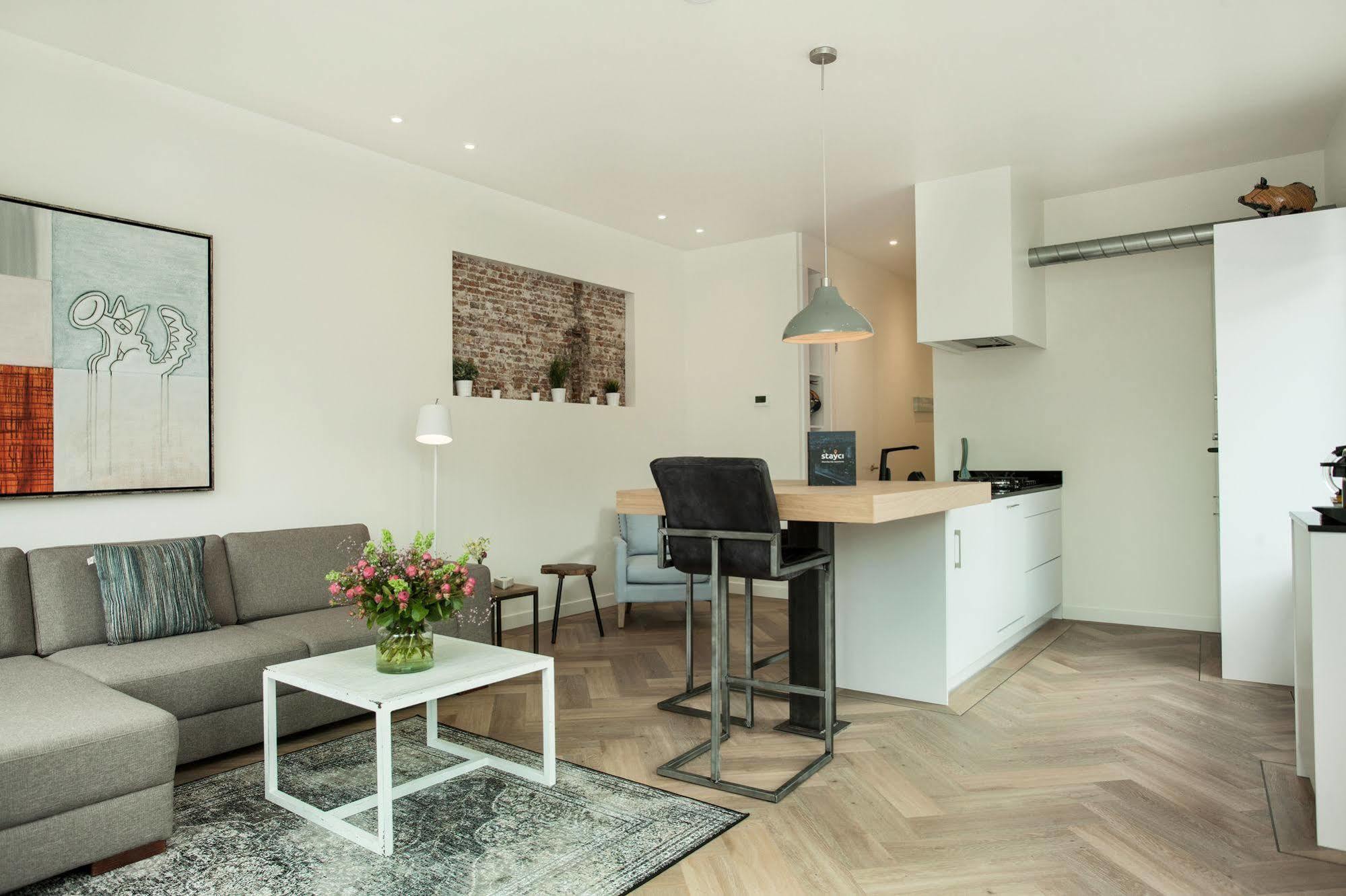 Stayci Serviced Apartments Denneweg L'Aia Esterno foto