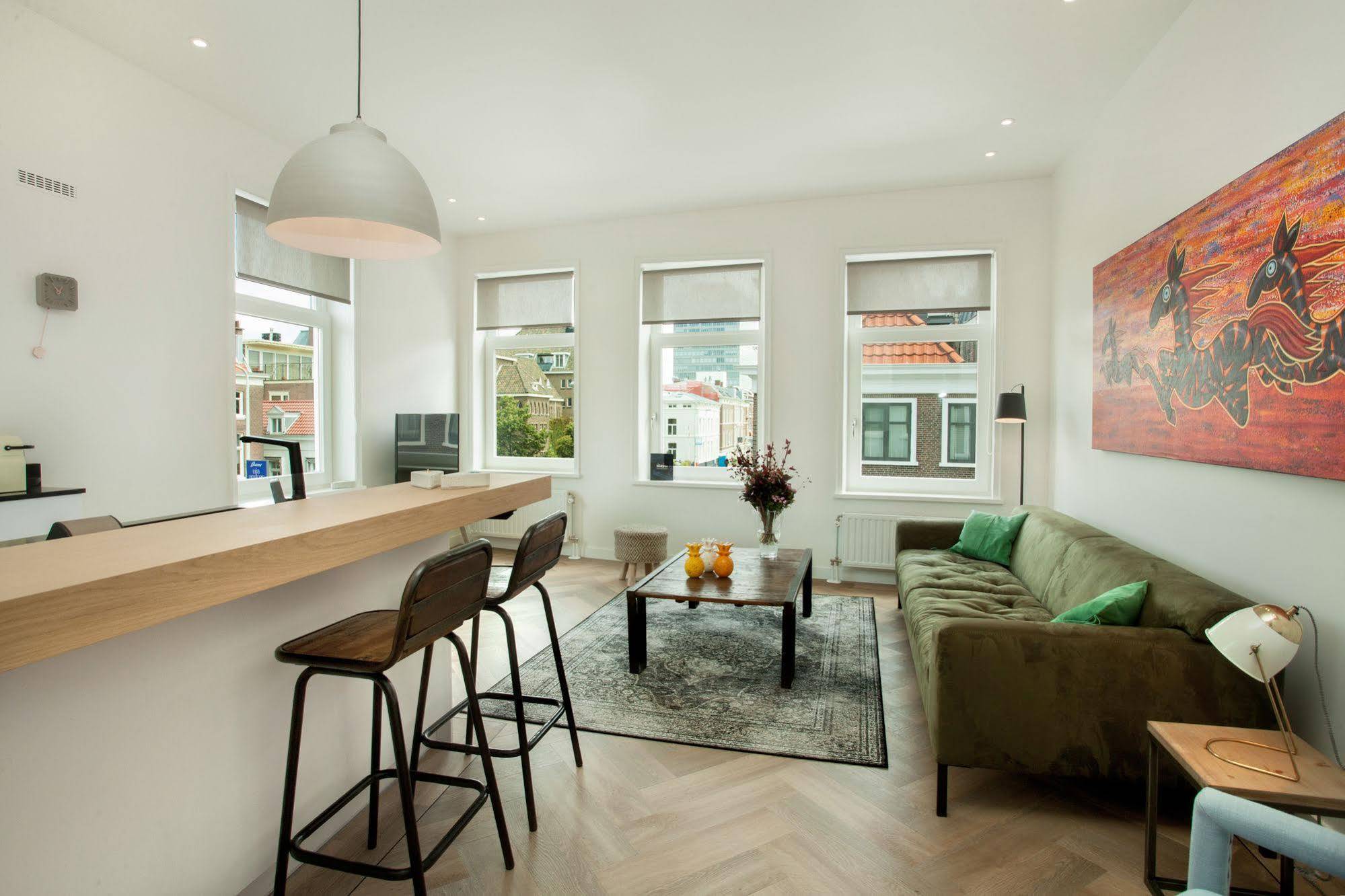 Stayci Serviced Apartments Denneweg L'Aia Esterno foto