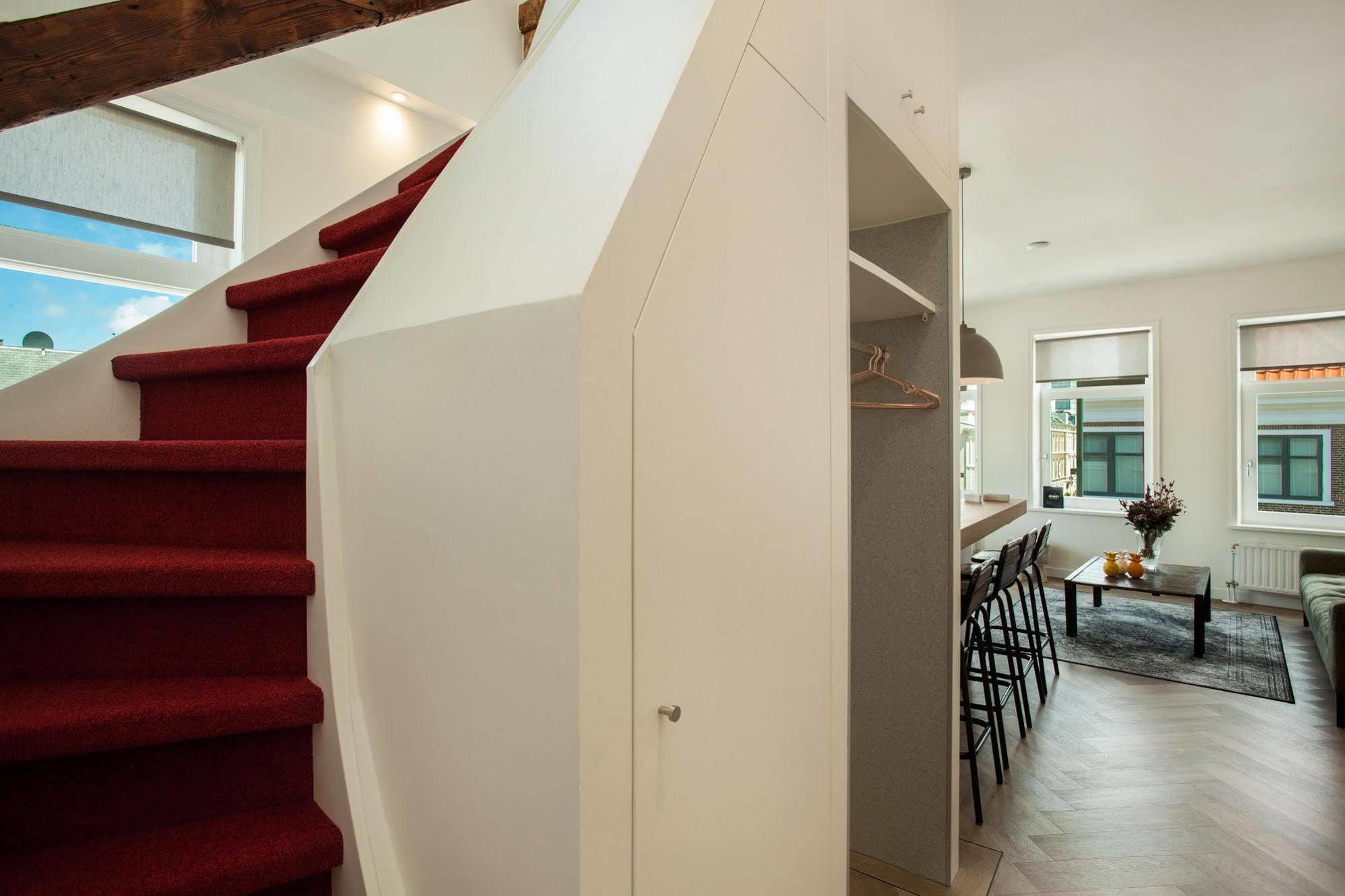 Stayci Serviced Apartments Denneweg L'Aia Esterno foto