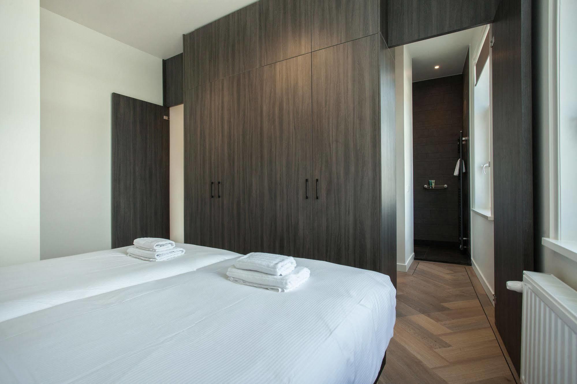 Stayci Serviced Apartments Denneweg L'Aia Esterno foto