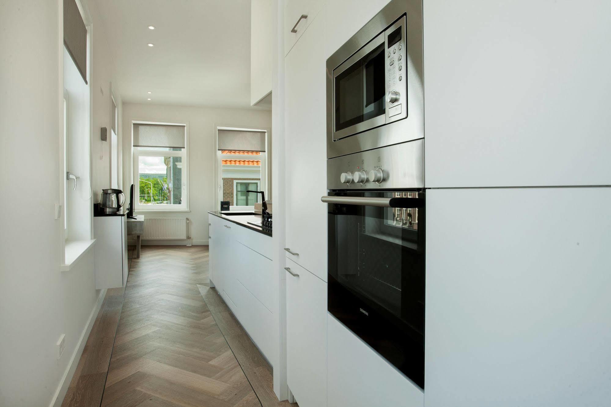 Stayci Serviced Apartments Denneweg L'Aia Esterno foto